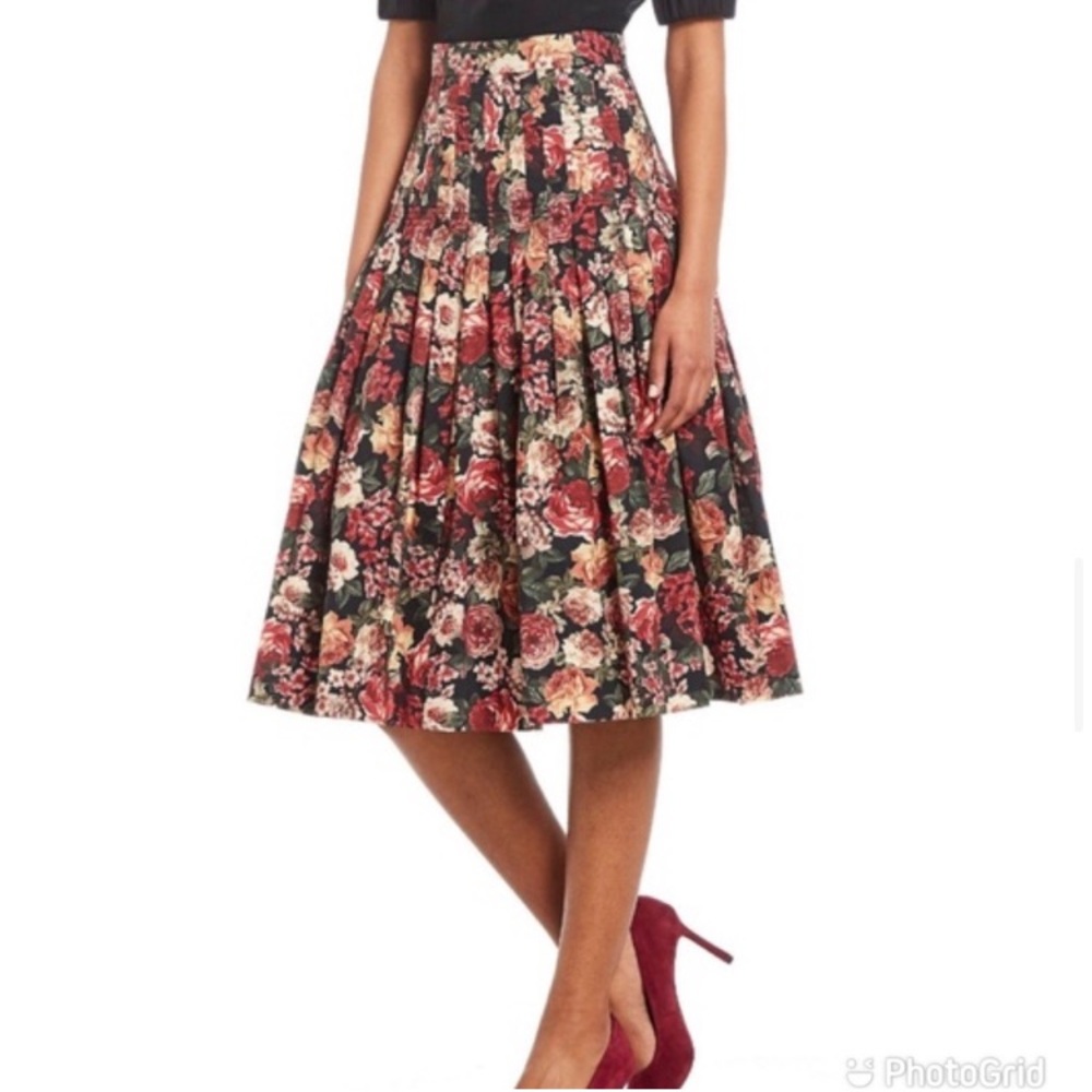 Antonio Melanie Pleated Floral Midi Skirt